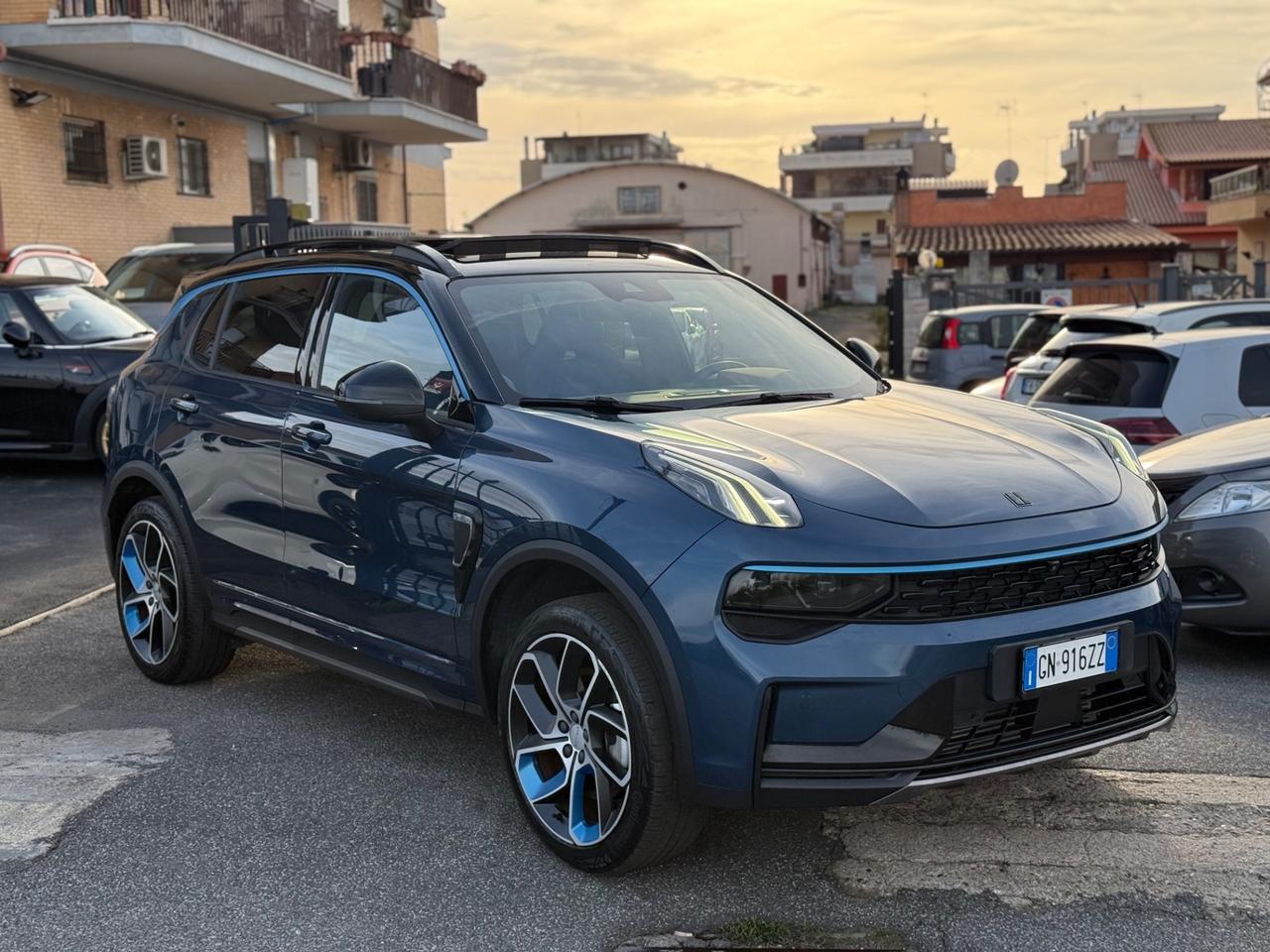 Lynk & Co 01 1.5 td phev PHEV HYBRID PLUG-IN