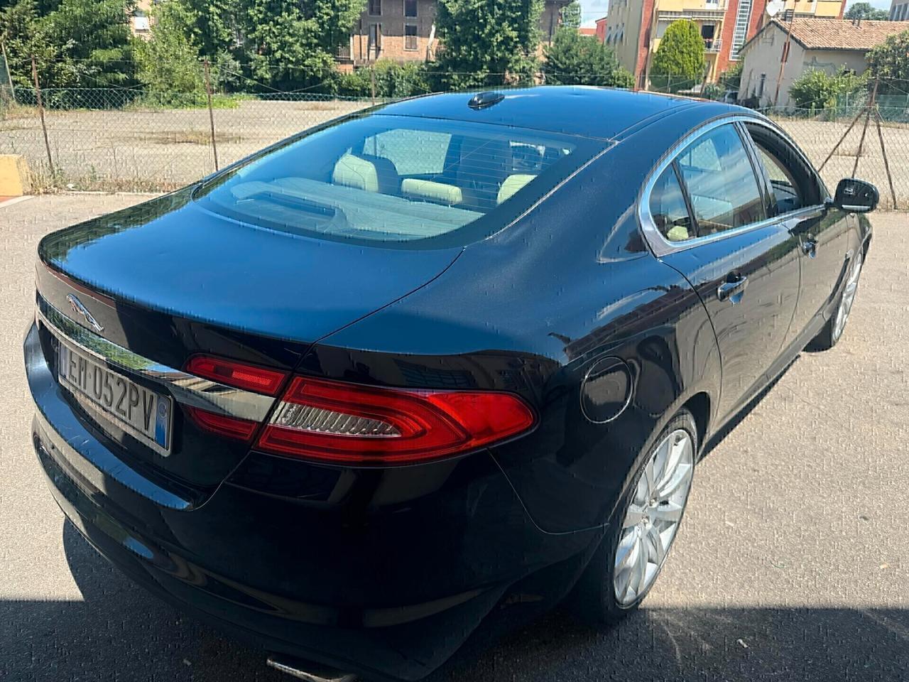 Jaguar XF 2012 3.0 DIESEL Solo Per Commercianti