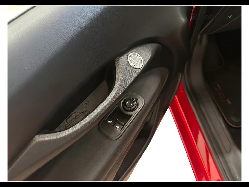 FIAT 500e - 500e Berlina 23,8 kWh Red