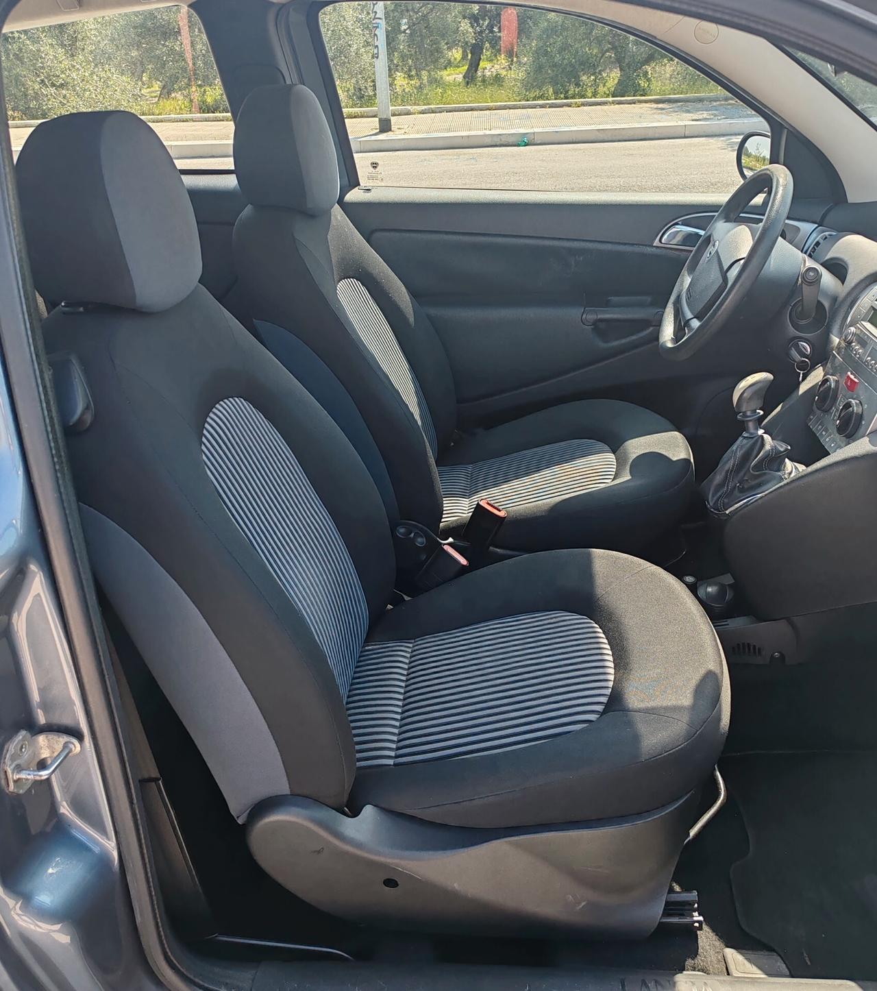 Lancia Ypsilon 1.2 Oro Plus NEOPATENTATI