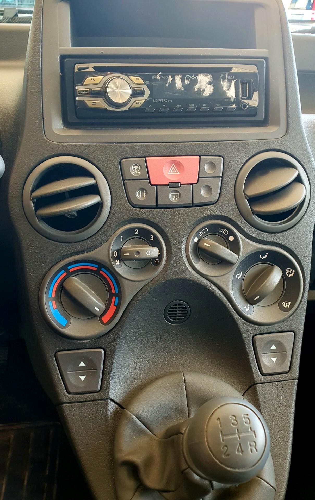 Fiat Panda 1.2 BENZ. - 2012 - KM. 94.000