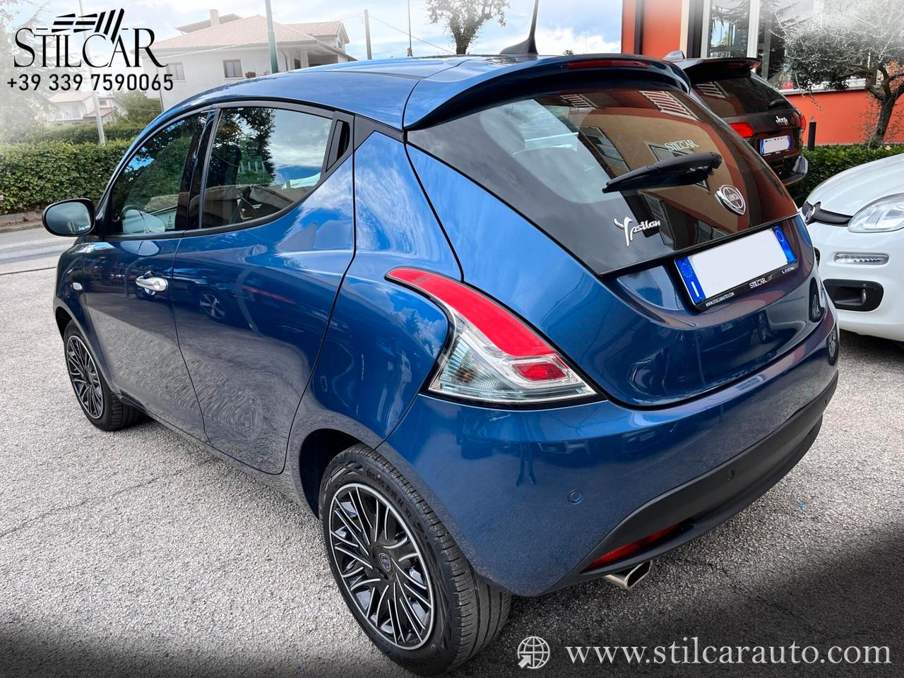Lancia Ypsilon 1.0 FireFly 5 porte S&S Hybrid Gold