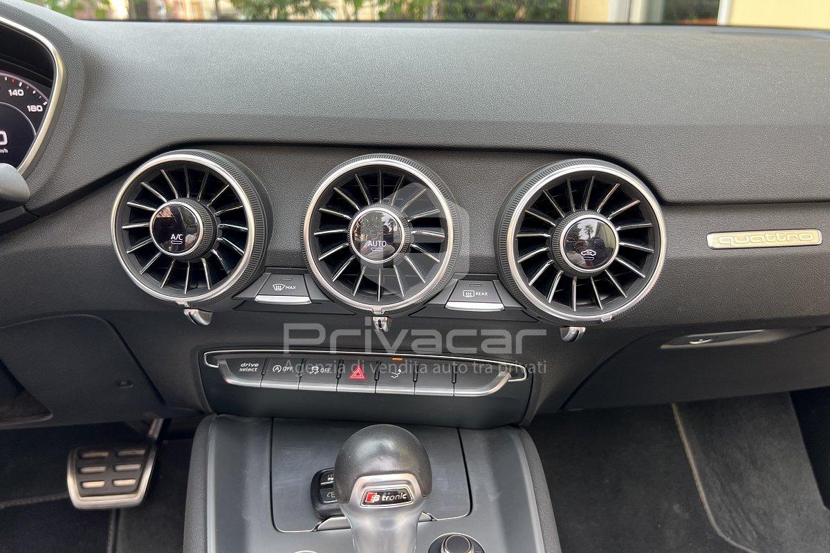 AUDI TT Roadster 2.0 TFSI quattro S tronic S line