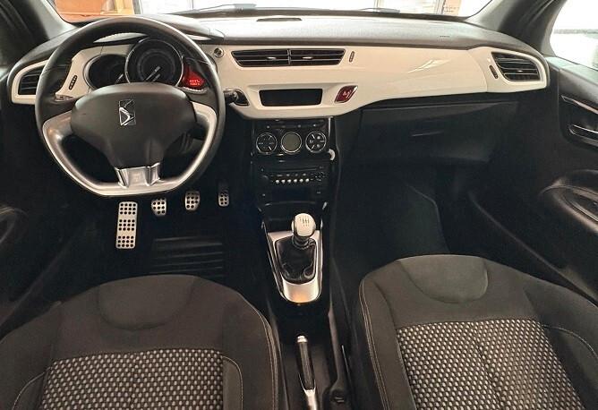 CITROEN DS3 SPORT CHIC benz. 1.6 THP CV 156 Km 170 831 certificati garanzia 12 mesi