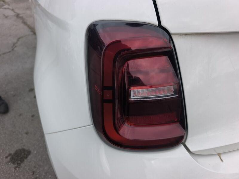 FIAT 500 IV 2020 500e 42 kWh La Prima