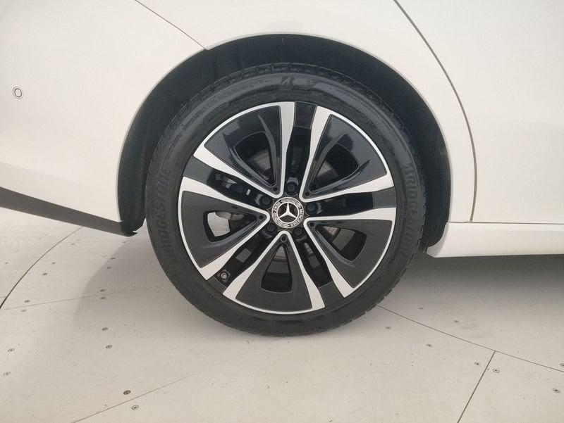 Mercedes-Benz CLA S.Brake CLA Shooting Brake 180 d Progressive Advanced auto