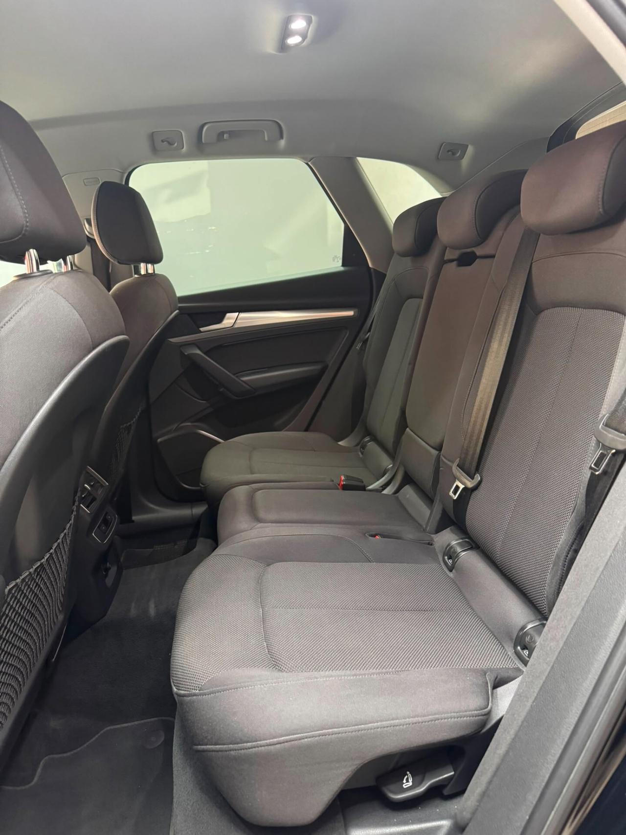 Audi Q5 2.0 TDI 190 CV quattro S tronic Business Sport