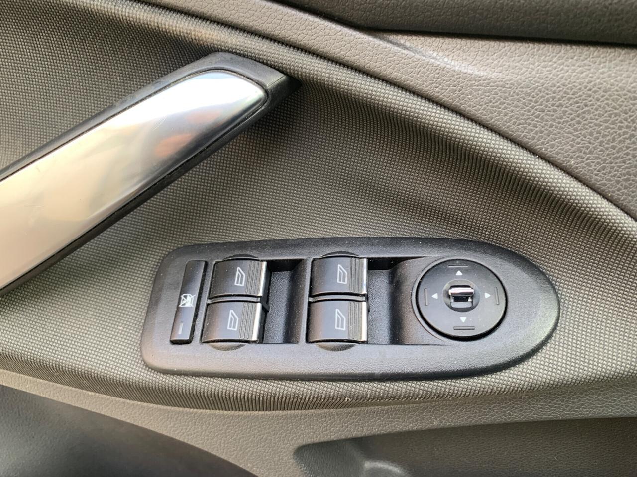 Ford C-Max 1.6 TDCi 110 CV DPF