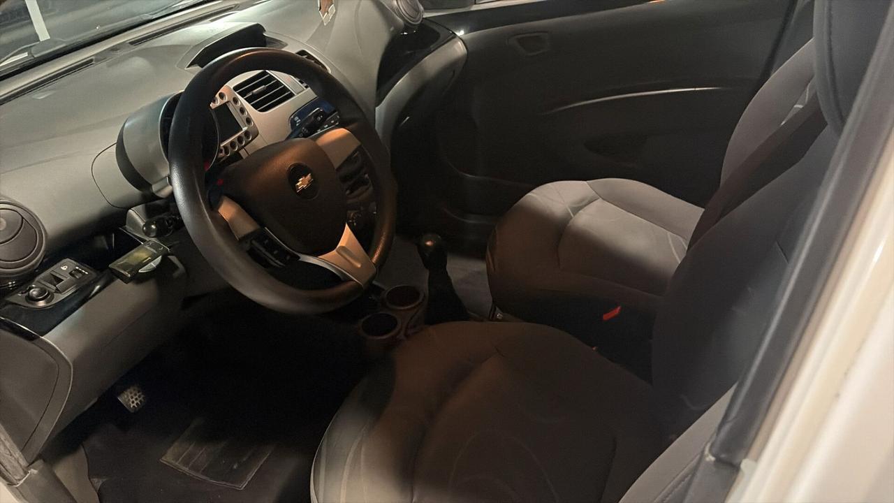 CHEVROLET SPARK DEL 2010 1000 BENZINA