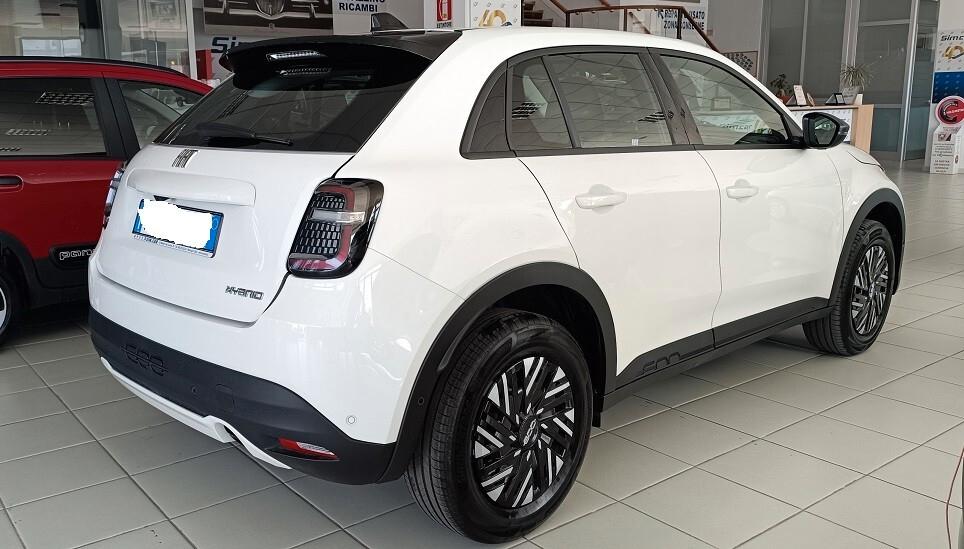 Fiat 600 Hybrid 100 CV DCT MHEV