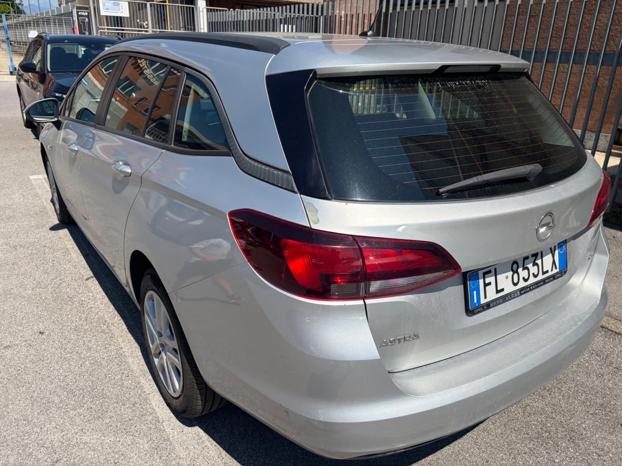 Opel Astra 1.6 CDTi 136CV aut. Sports Tourer Dynamic