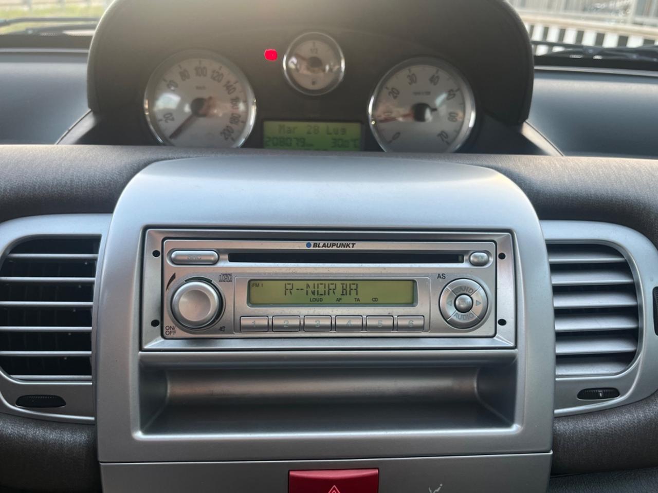 Lancia Ypsilon 1.2 Oro Unipro2009