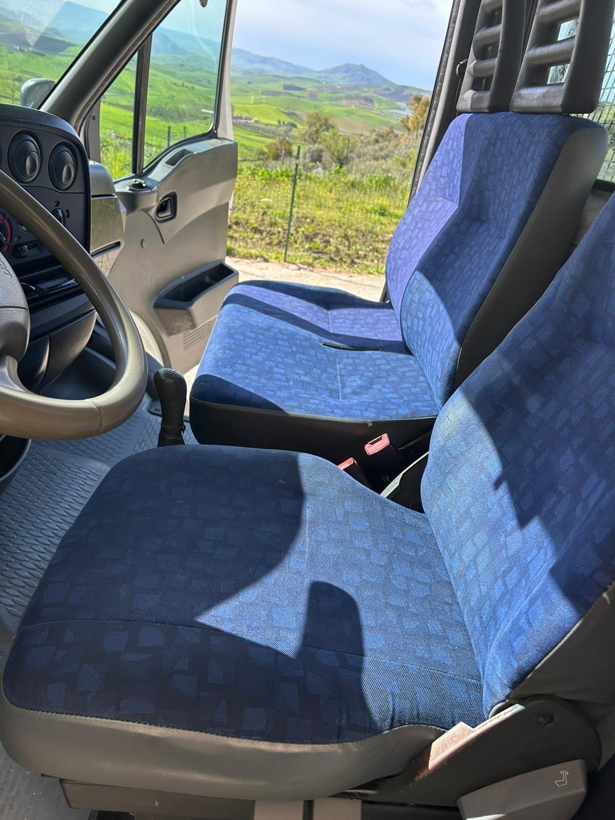 Iveco Daily 35S10 2.3 Hpi TDI PC Cabinato