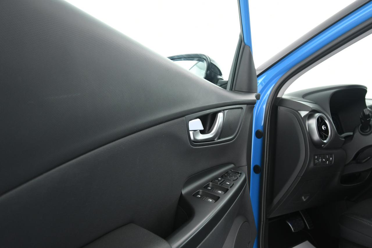 HYUNDAI Kona 64 kWh EV Xclass FULL LED+ACC+HEAD-UP+CAMERA+APP CONNECT
