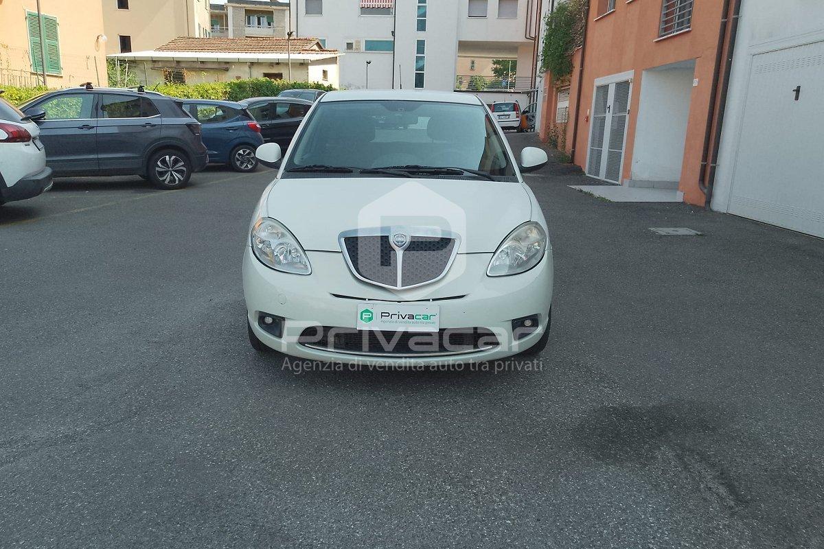 LANCIA Ypsilon 1.4 Oro