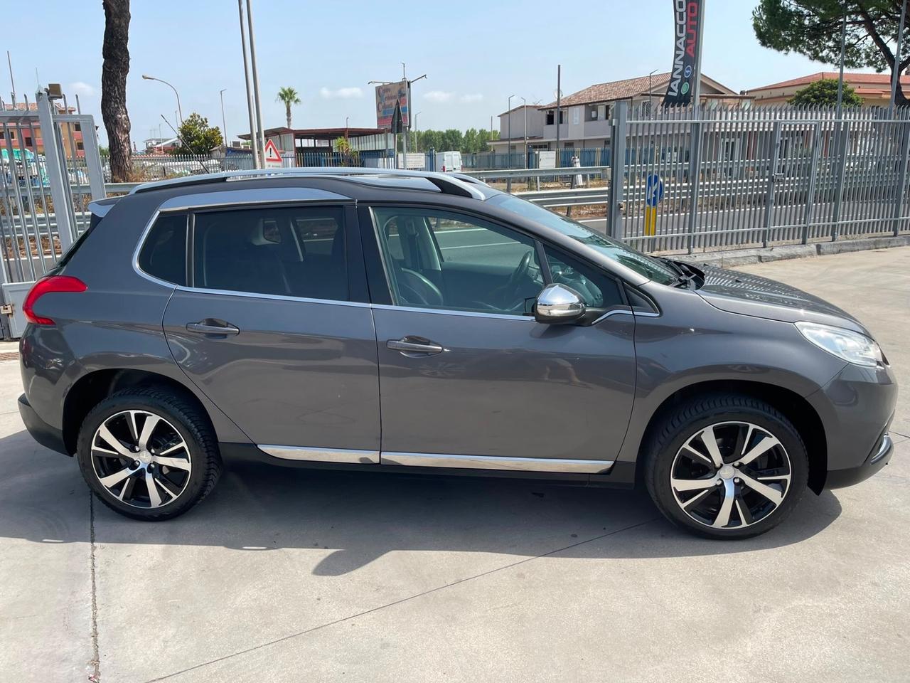 Peugeot 2008 1.6 hdi allure