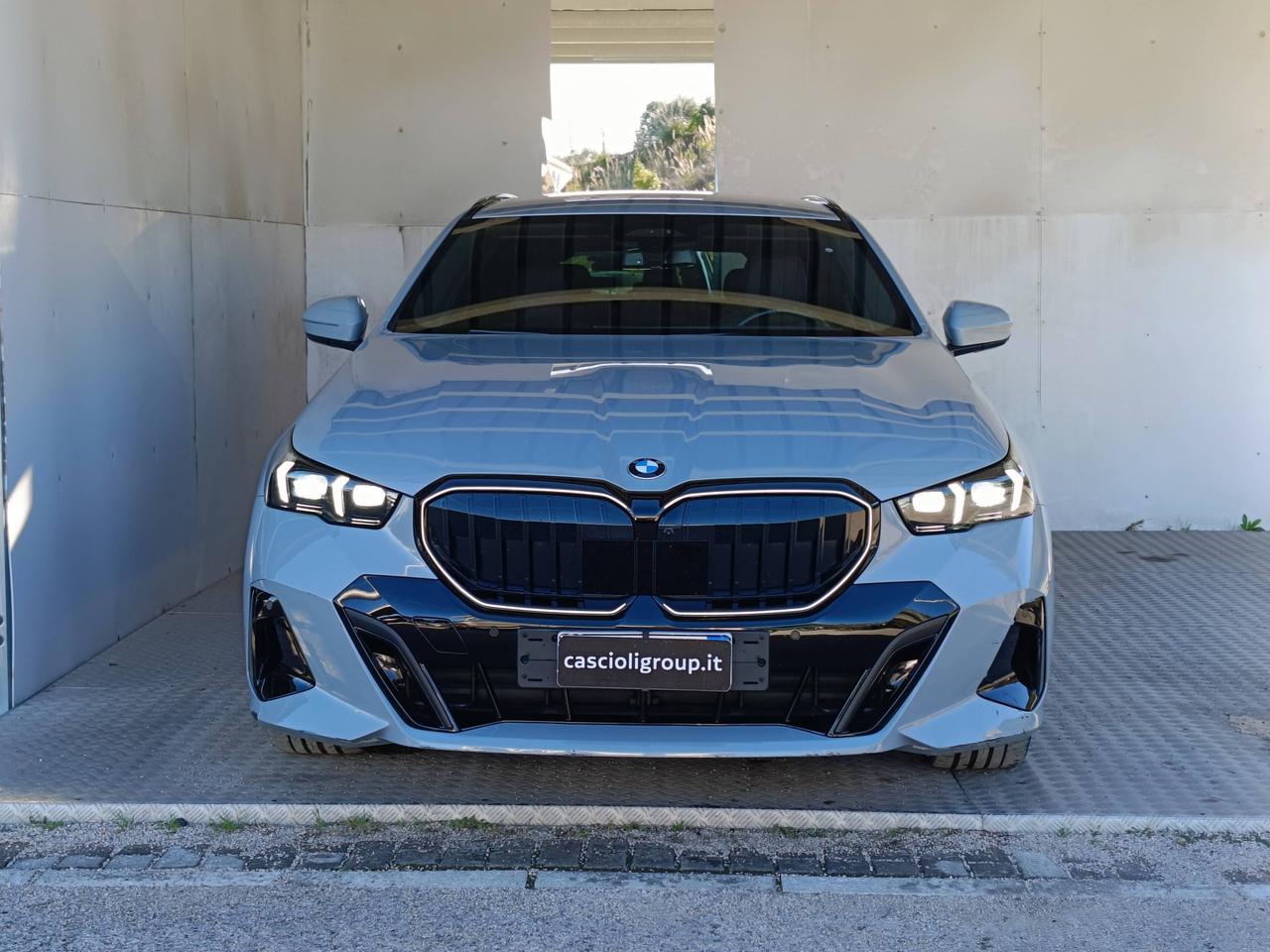 BMW Serie 5 G61 2024 Touring - 520d Touring 48V xdrive MSport Pro auto