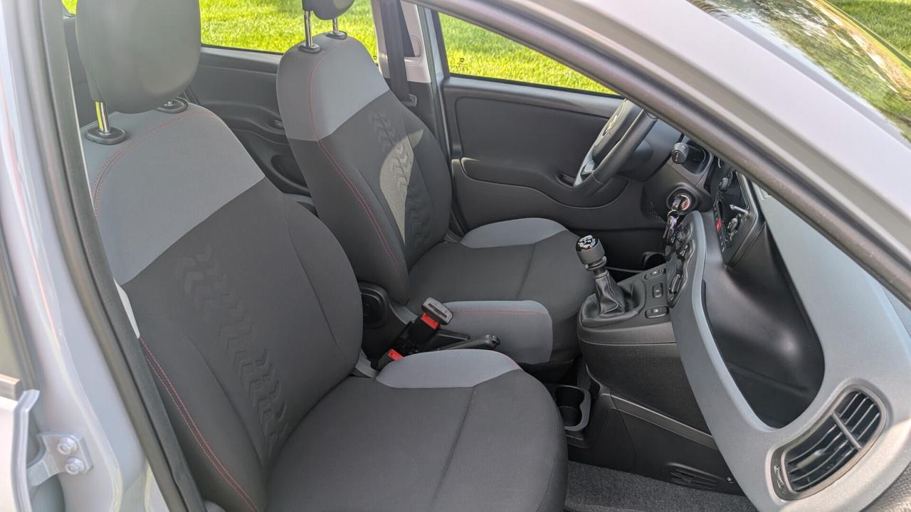Fiat Panda 1.2 Easy SOLO 4000 KM!