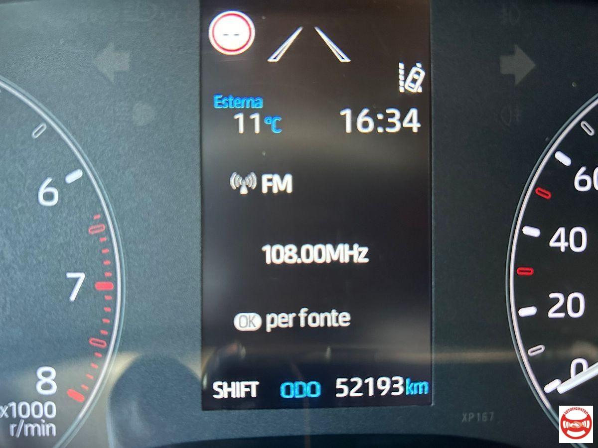 TOYOTA - Yaris 1.0 Active