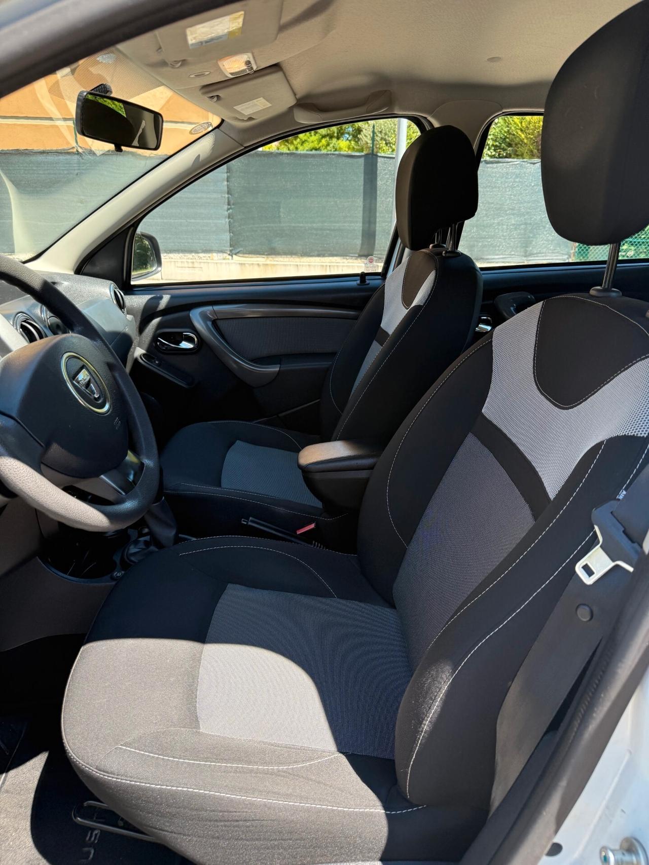 Dacia Duster 1.6 Gpl - NAV. - 12 MESI DI GARANZIA -