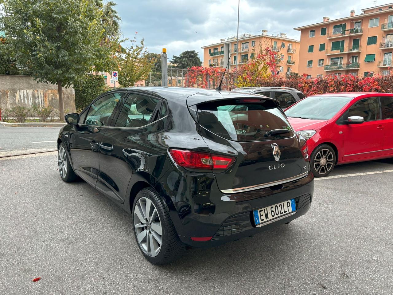 Renault Clio 1.5 dCi 8V 75CV 5 porte Costume National NAVI TELECAMERA