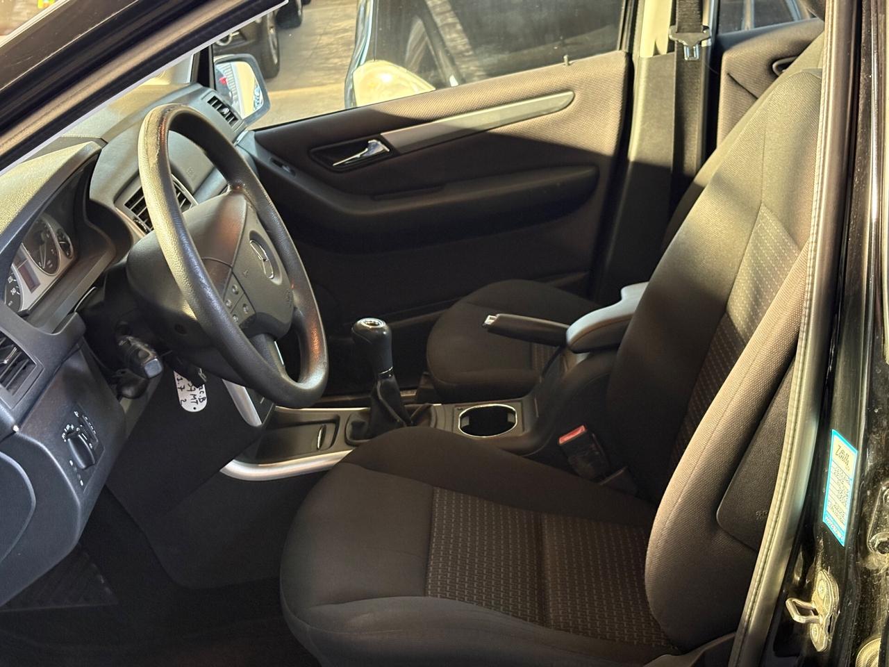 Mercedes-benz B 180 NGT BlueEFFICIENCY Premium