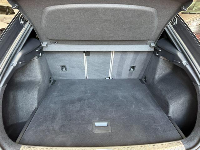 AUDI Q3 35 TFSI Mild-Hybrid S tronic S line edition