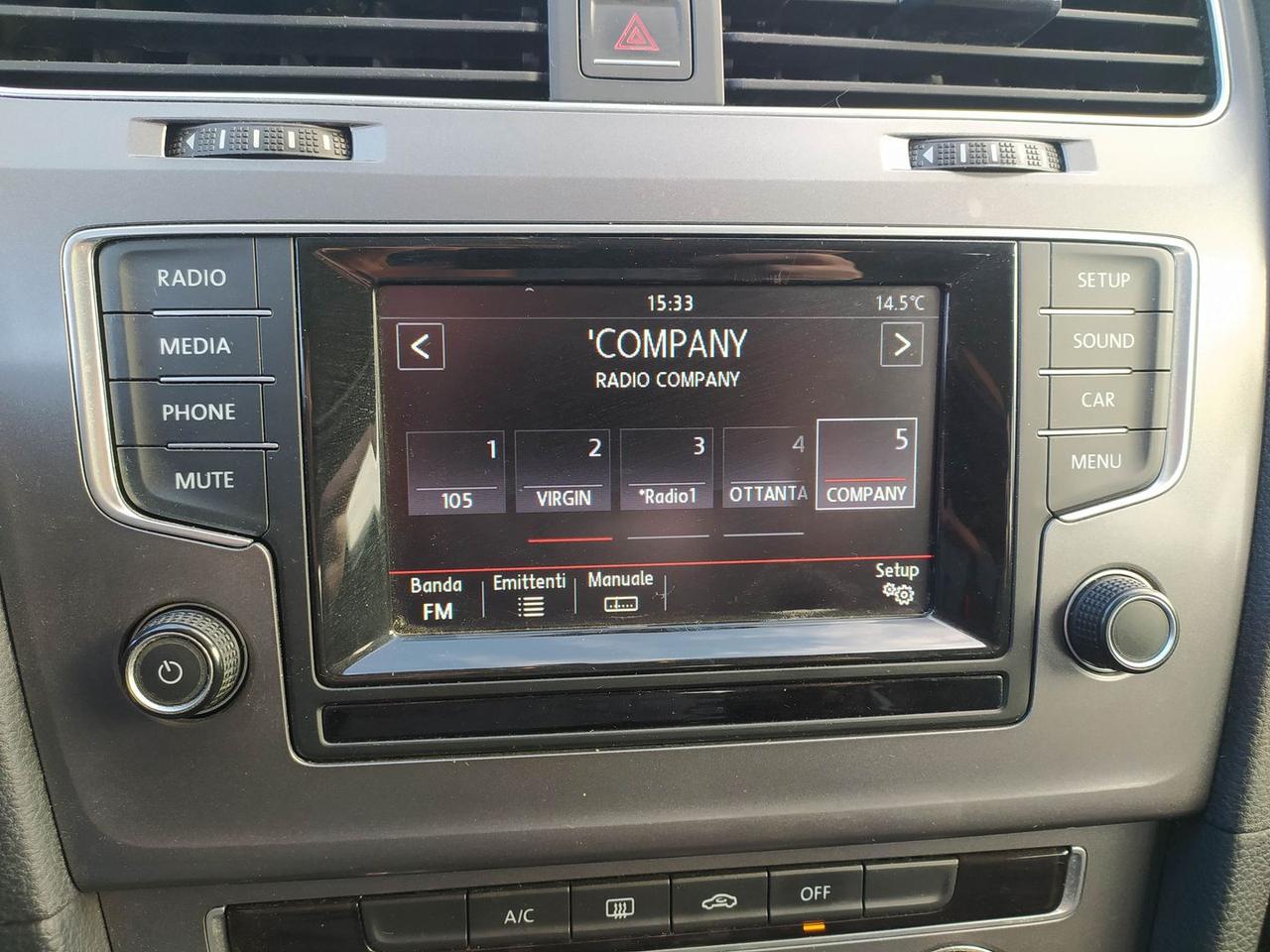 Volkswagen Golf Comfortline 1.6 TDI 110CV Bl #9567