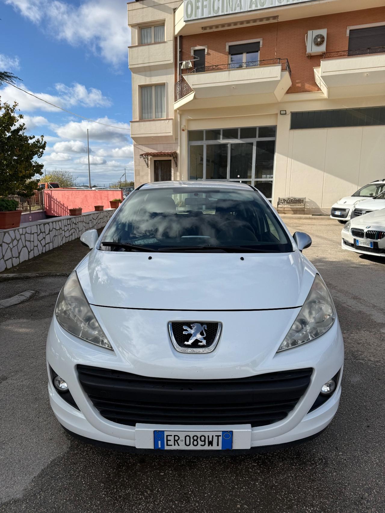 Peugeot 207 Plus 1.4 8V 75CV 5p. ECO GPL CASA MADRE