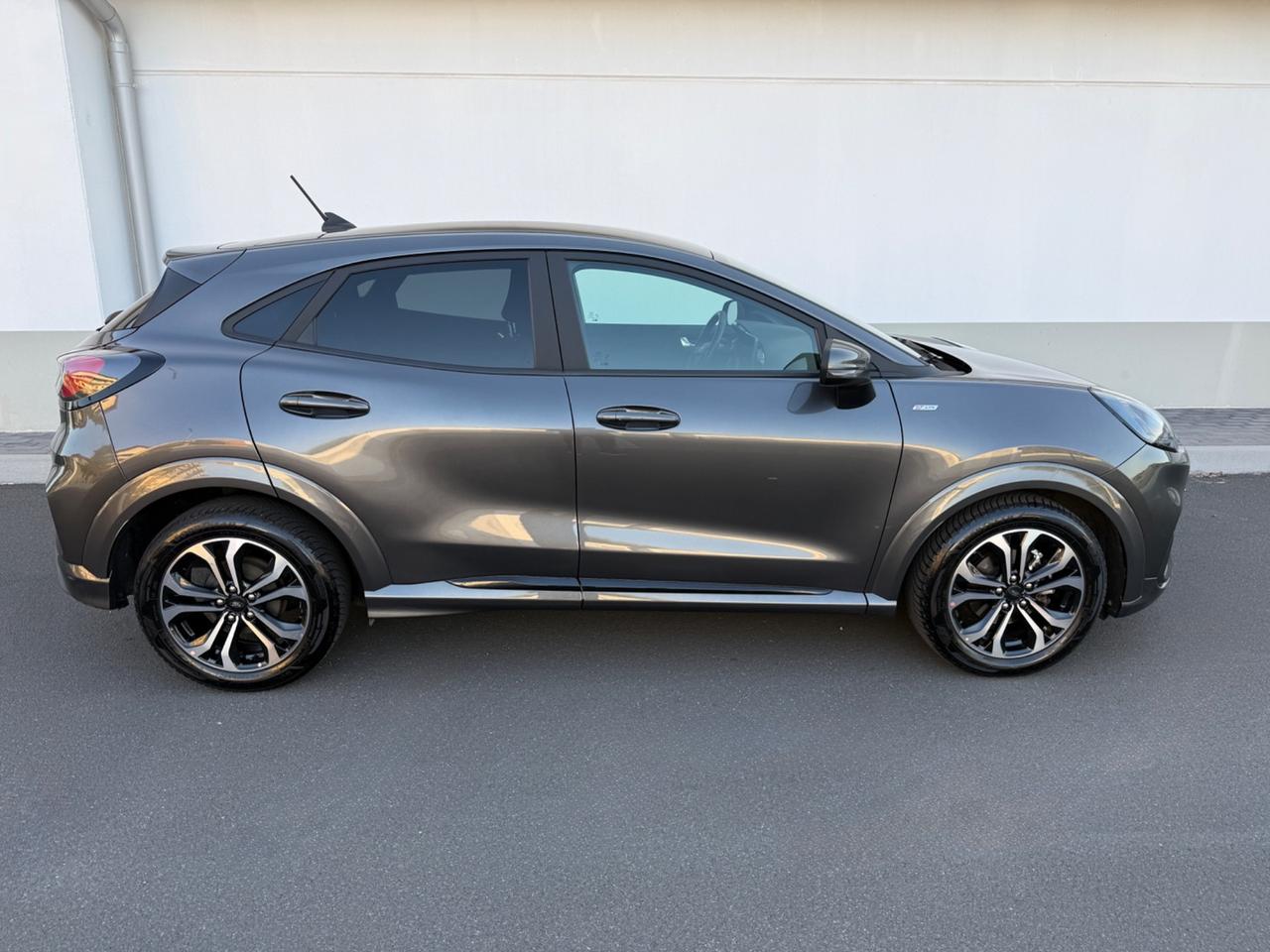 Ford Puma 1.0 EcoBoost Hybrid 125 CV S&S ST-Line