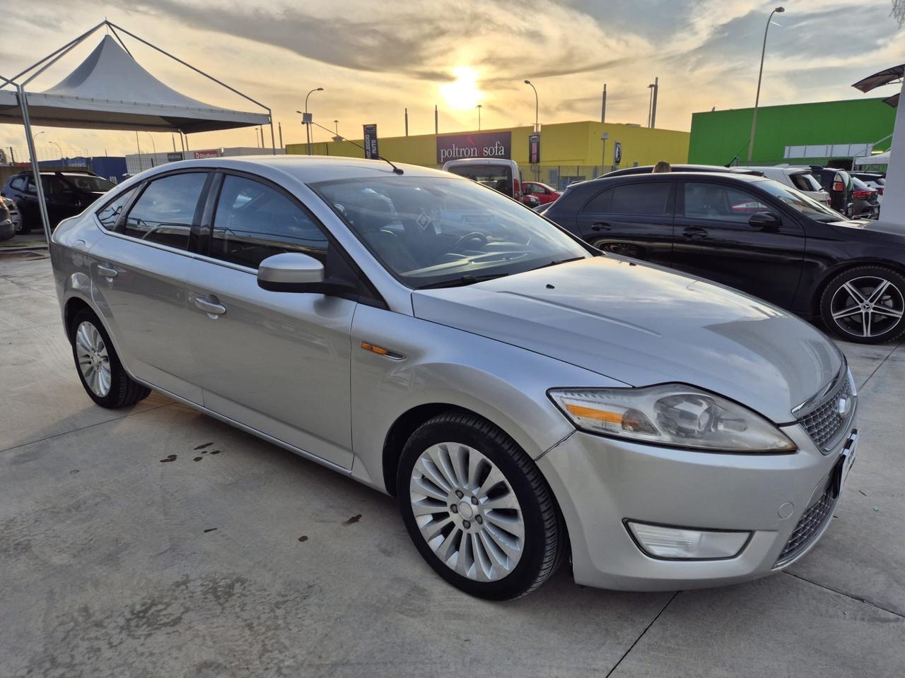 Ford Mondeo 2.0 TDCi 140 CV 5 poret Ghia DPF