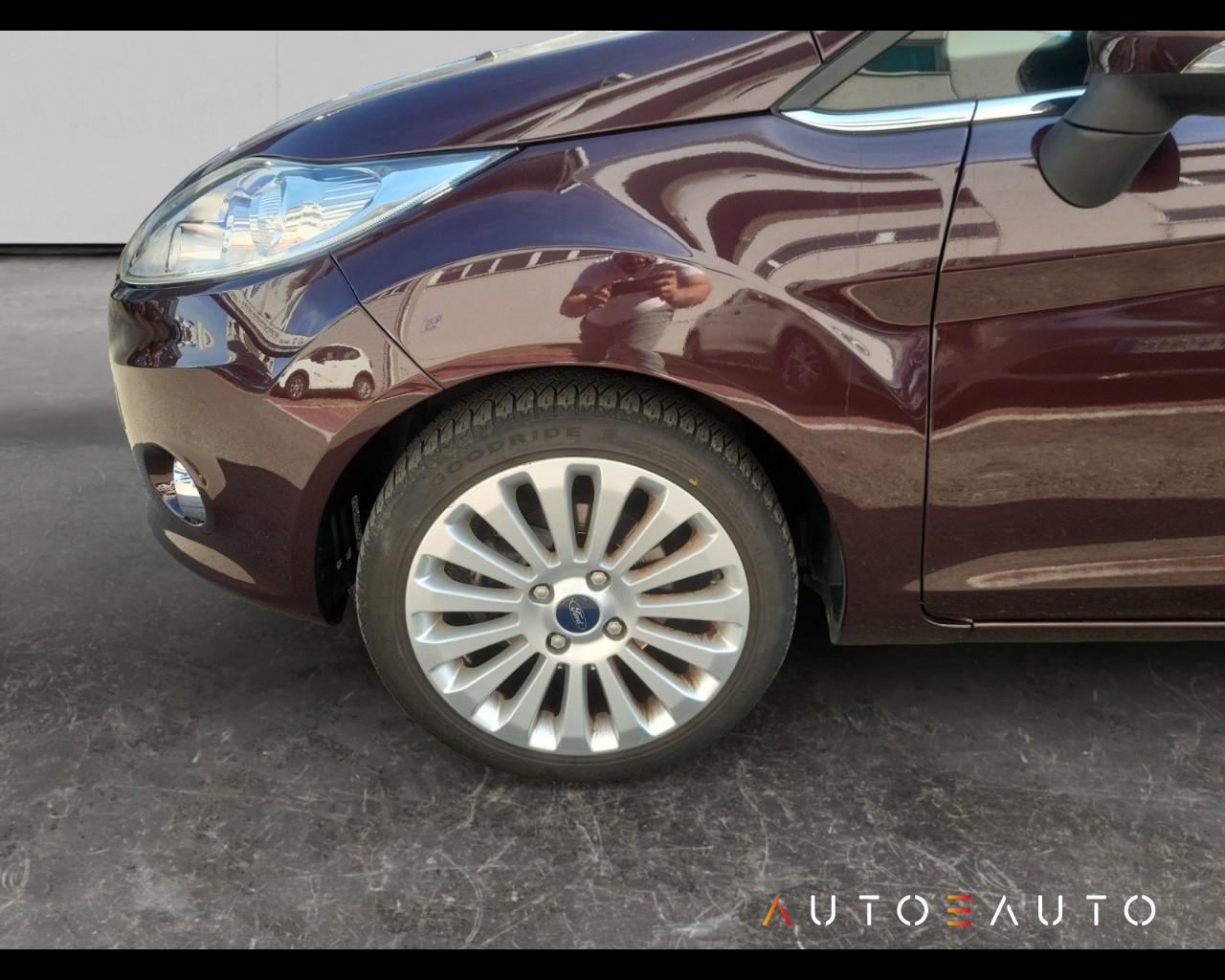 FORD Fiesta VI - fiesta 1.4 16v Titanium Gpl 5p