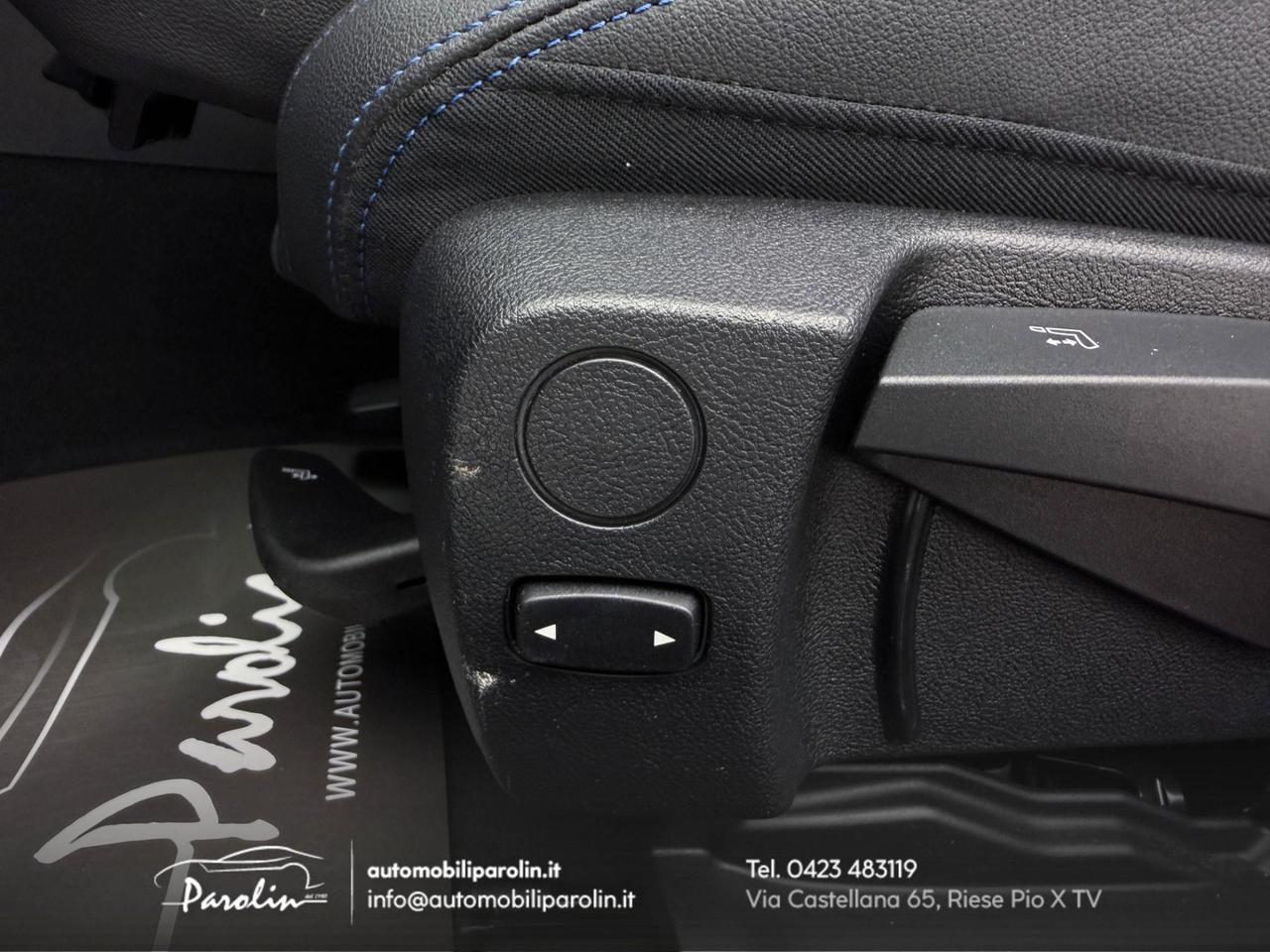 BMW Serie 3 Touring 330e Touring xDrive Msport Black pack-Tanzanite