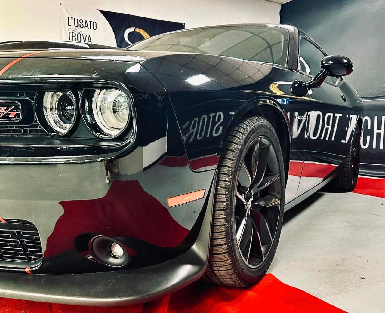 Dodge Challenger r/t