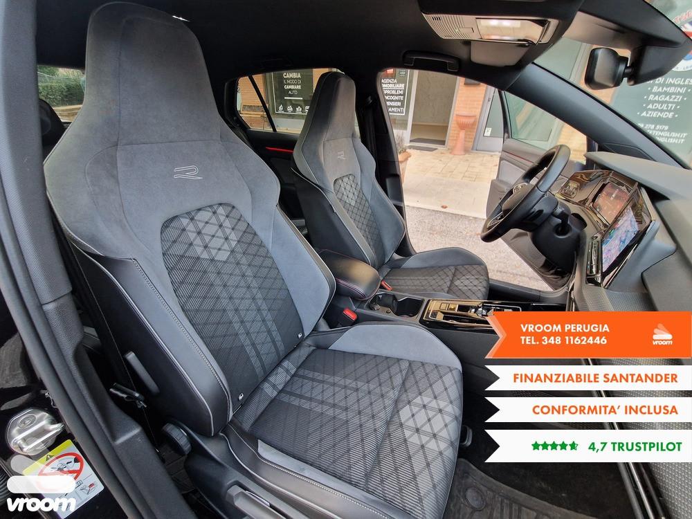 VOLKSWAGEN Golf 8 2.0 TDI 150 CV DSG R-Line 2023