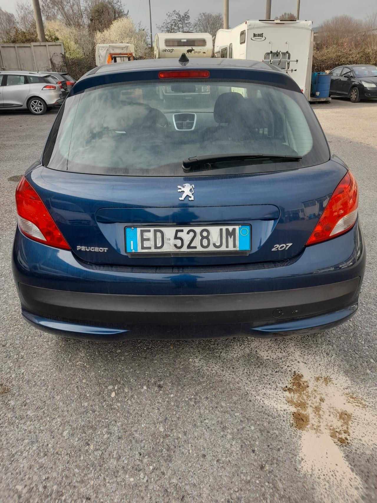 Peugeot 207 1.4 8V 75CV 5p. X Line