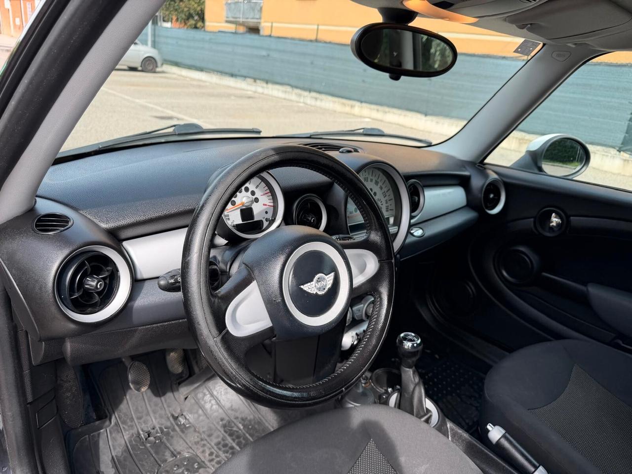 MINI Cooper 1.6 - 12 MESI DI GARANZIA -