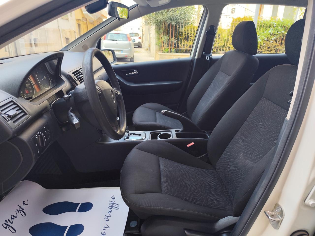 Mercedes-benz A 180 CDI 110CV CAMBIO AUTOMATICO