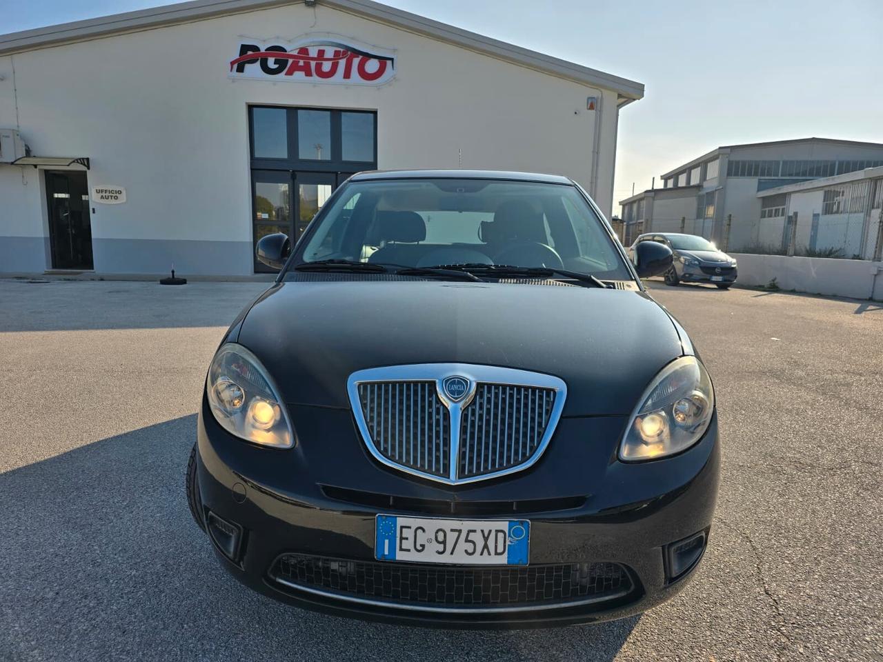 Lancia Ypsilon 1.2 69 CV Diva