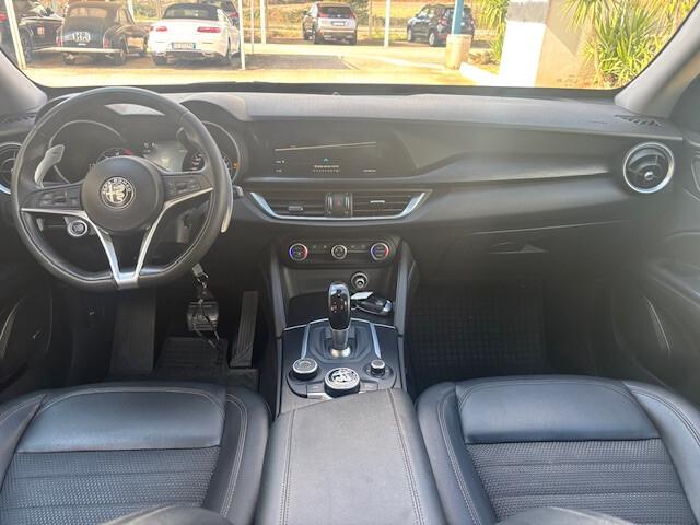 Alfa Romeo Stelvio 2.2 Turbodiesel 180 CV AT8 Q4 Executive