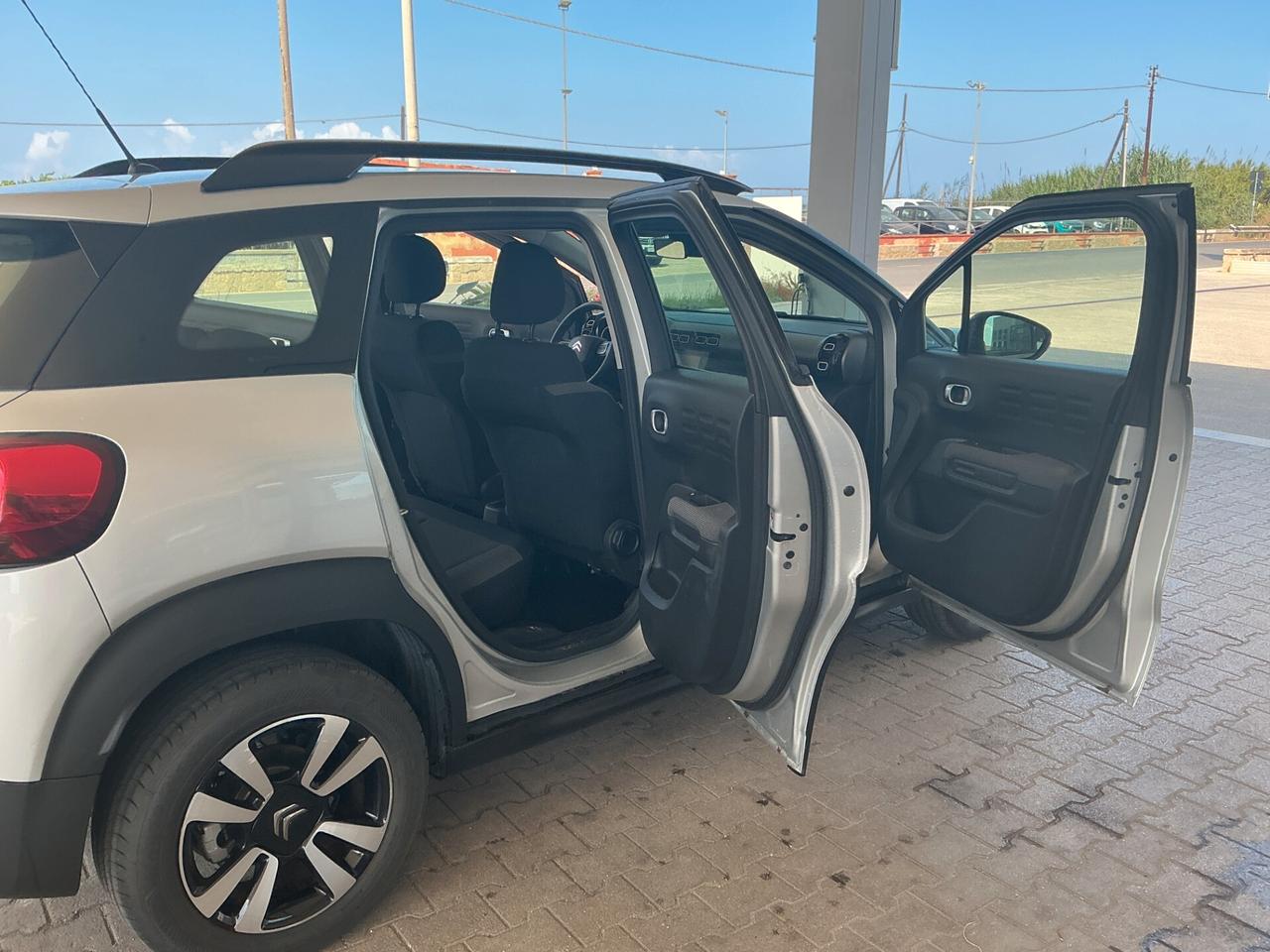 Citroen C3 Aircross BlueHDi 100 Shine