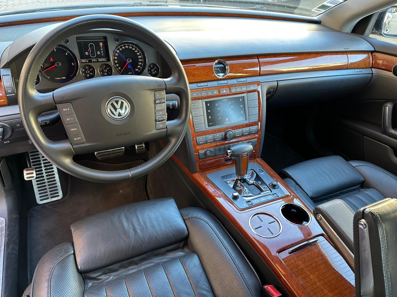 Volkswagen Phaeton L 5.0 V10 TDI 4mot. TIPTRONIC - FULL LISTINO 160K!