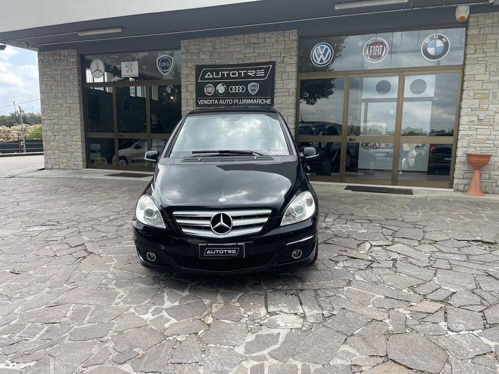 Mercedes-benz B 180 NGT BlueEFFICIENCY Chrome NEO PATENTATI