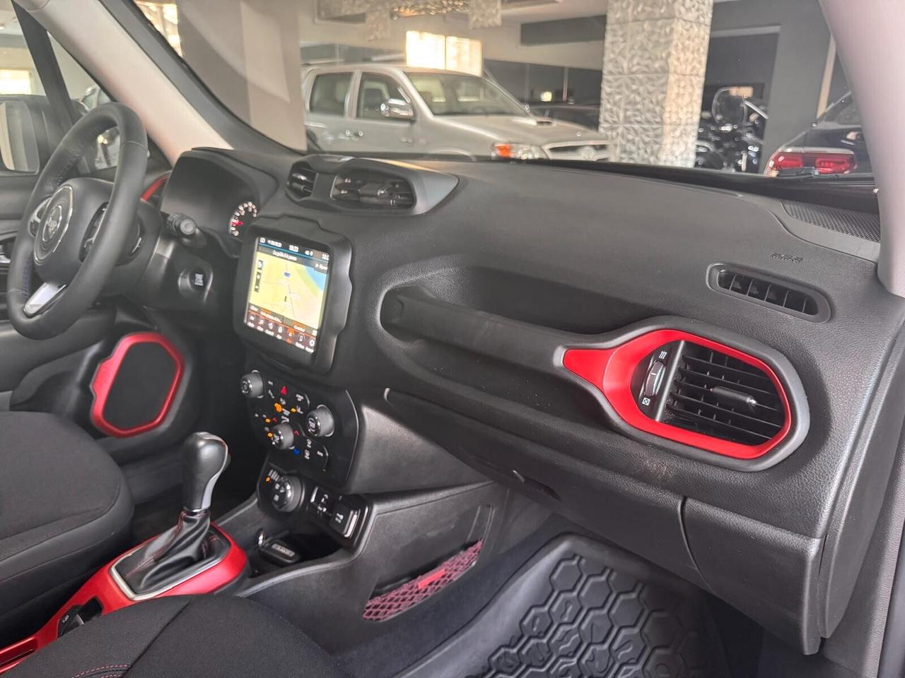 Jeep Renegade 2.0 Mjt 170CV 4WD Active Drive Low Trailhawk