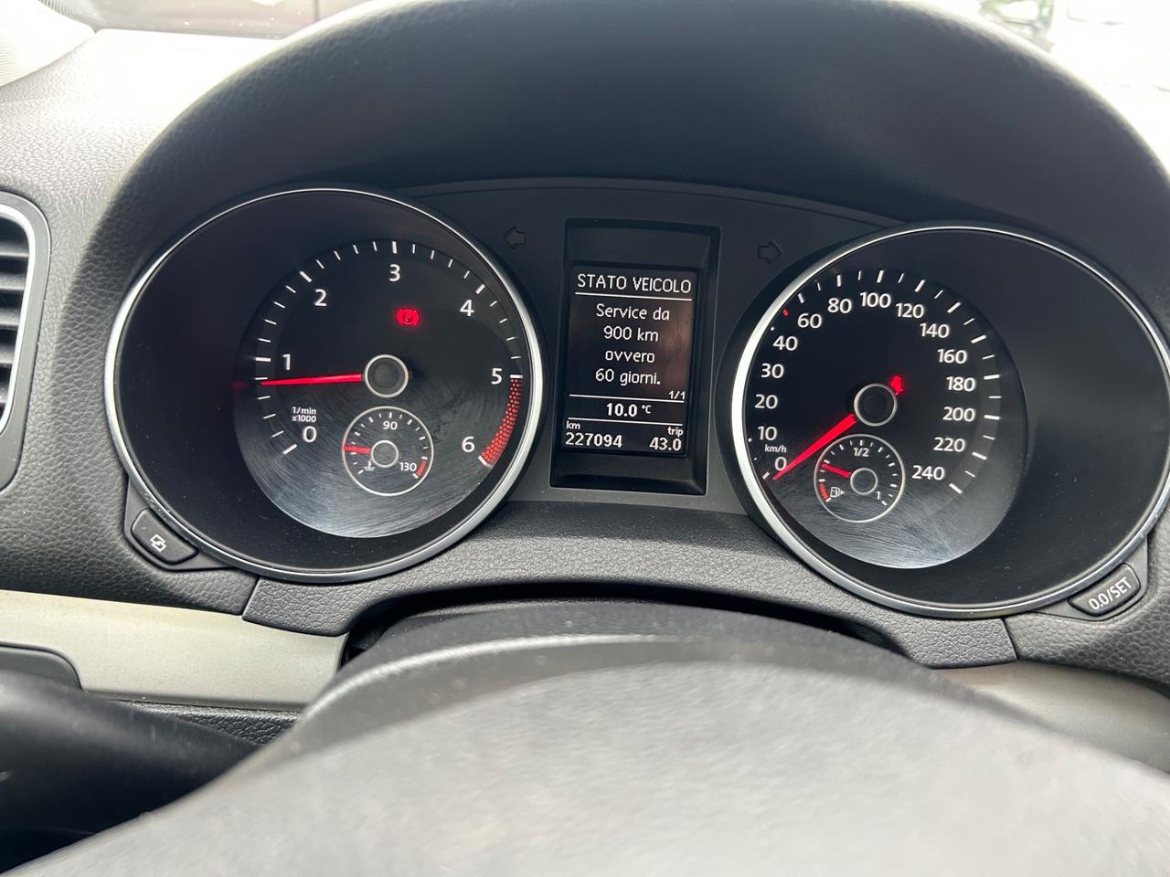 Volkswagen Golf 1.6 TDI DPF 5p. Highline