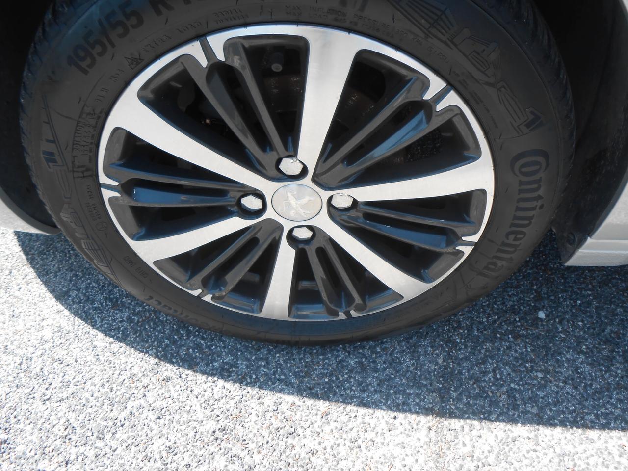 Peugeot 208 PureTech 82 5 porte Allure E6 - NO VINCOLI