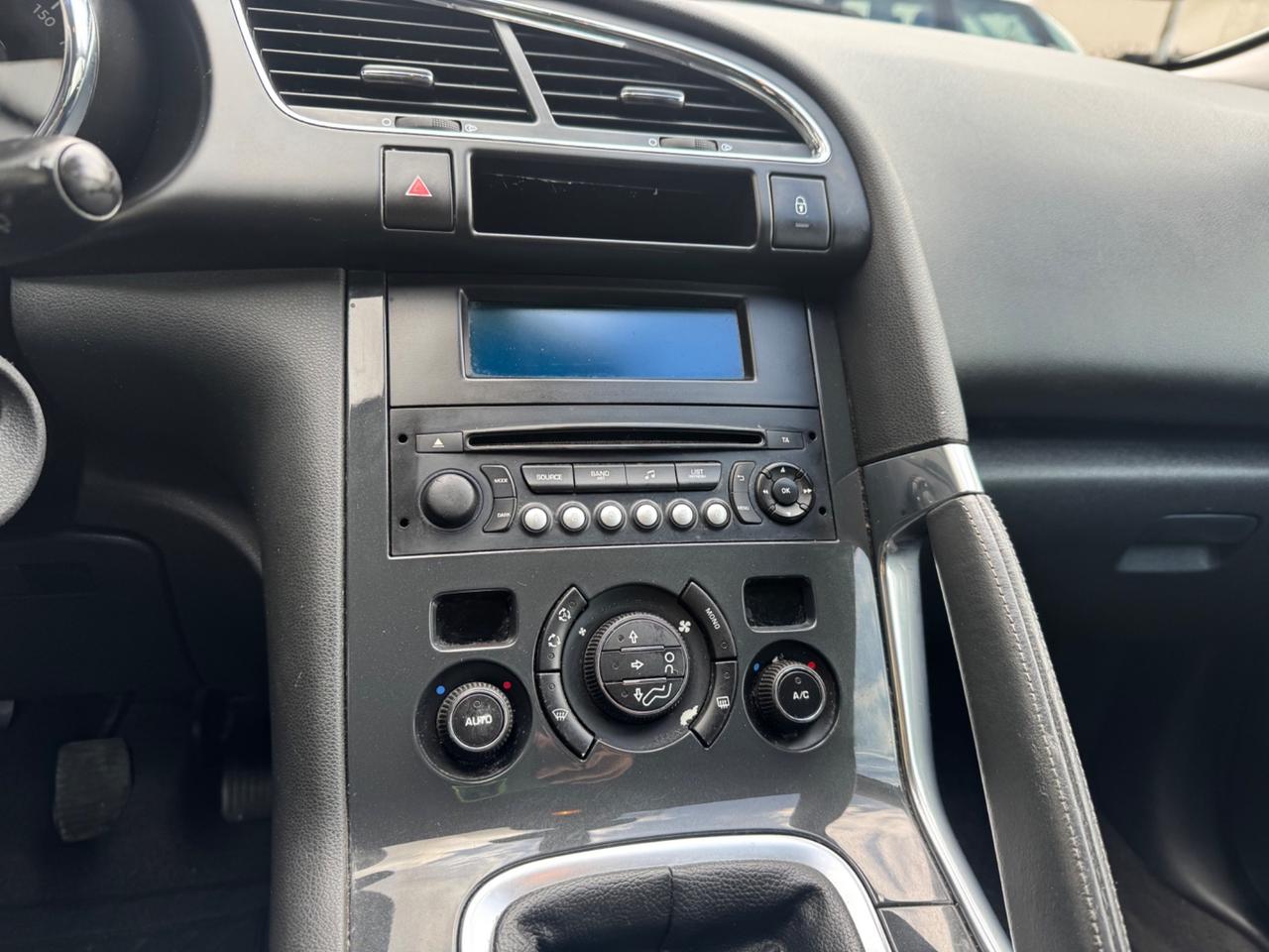 Peugeot 3008 1.6 DIESEL 115CV Style