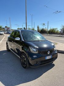 Smart Forfour 1.0 Full Optional 70cv GPL