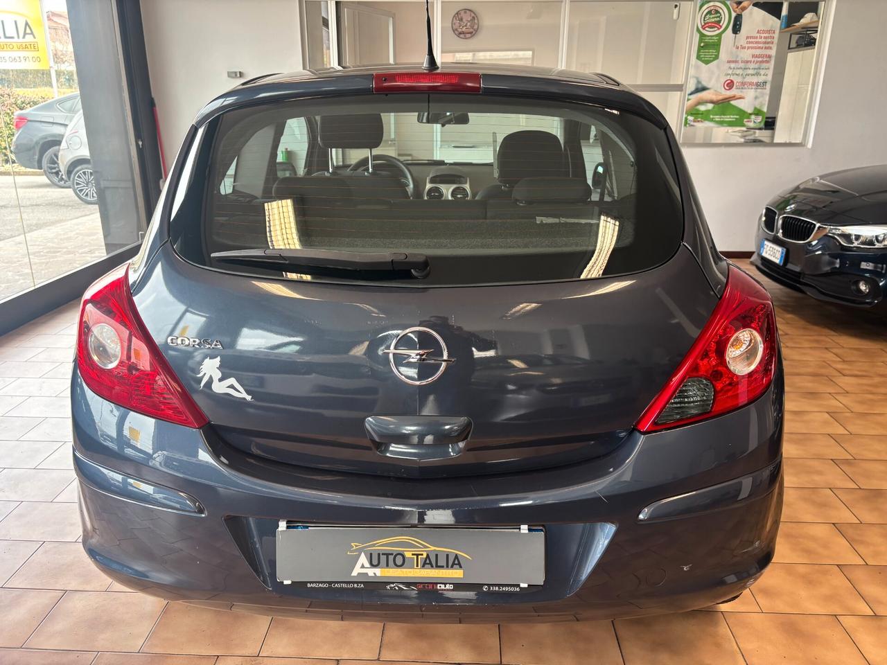 Opel Corsa 3p 1.2 Club*NEOPATENTATI