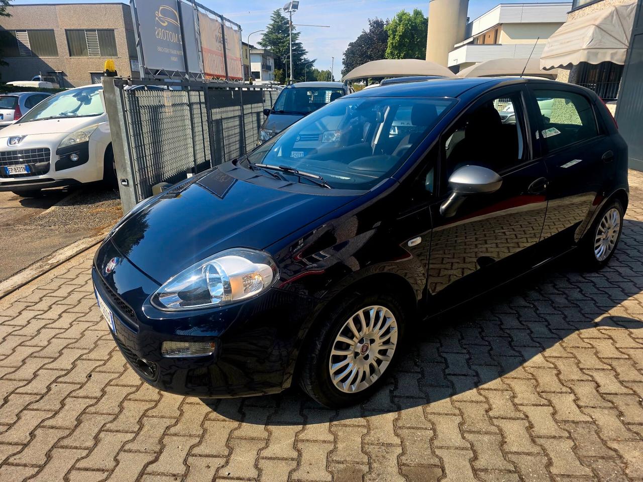 Fiat Punto 1.3 MJT II S&S 95 CV 5 porte Street